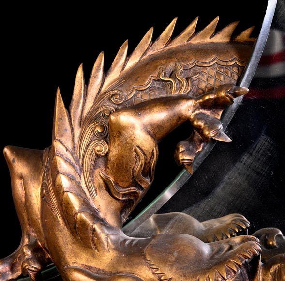 Gabriel VIARDOT (1830-1904), (Att. à ) - Rare miroir japonisant en croissant de lune au dragon de bronze-3
