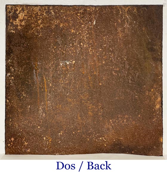 Plaque de cheminée aux armoiries couronnés Plaque de cheminée aux armoiries couronnés-8