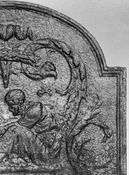 Plaque de cheminée aux personnages près du feu-5