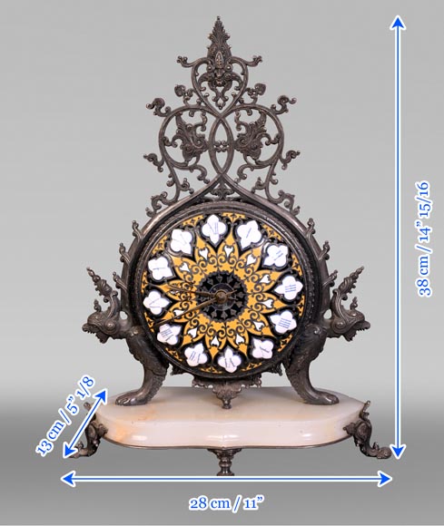 BOYE Charles, Pendule de table à décor orientaliste-10