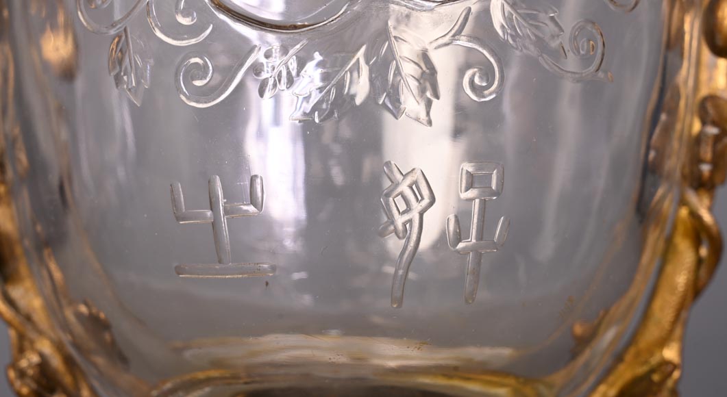 L’Escalier de Cristal (att. à), Coupe aux coloquintes, cristal et bronze doré-11