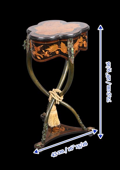 Charles-Guillaume DIEHL, Guéridon aux insectes et papillons-14