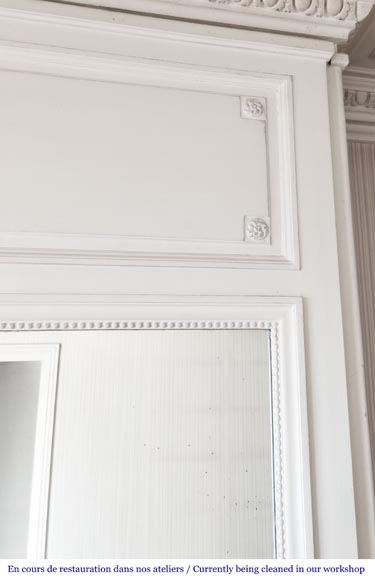 Trumeau de style Louis XVI à décor de perle Trumeau de style Louis XVI à décor de perle-2