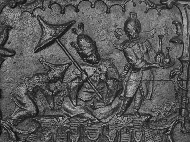 Plaque de cheminée du XVIIIe siècle à décor d'une chinoiserie-1