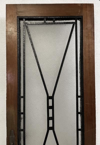 Porte intérieure Art Déco en bois et ferronnerie, à décor géométrique et vitrage granité Porte intérieure Art Déco en bois et ferronnerie, à décor géométrique et vitrage granité-3