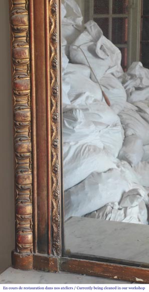 Trumeau doré de style Louis XVI a décor de frise-3