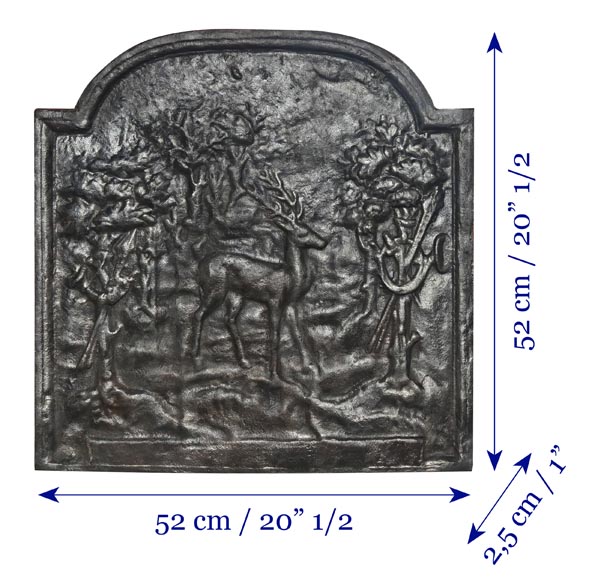 Petite plaque de cheminée au cerf, évocation de la chasse Petite plaque de cheminée au cerf, évocation de la chasse-3