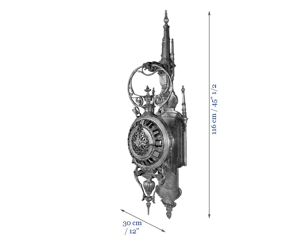 MARCHAND Léon et PIAT Frédéric-Eugène, Pendule cartel en bronze argenté et émail de style néo-Gothique-4