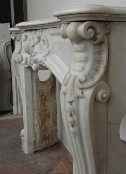 Cheminée Louis XV en marbre de Carrare du XIXè siècle-2