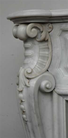 Cheminée Louis XV en marbre de Carrare du XIXè siècle-5