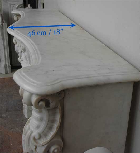 Cheminée Louis XV en marbre de Carrare du XIXè siècle-9