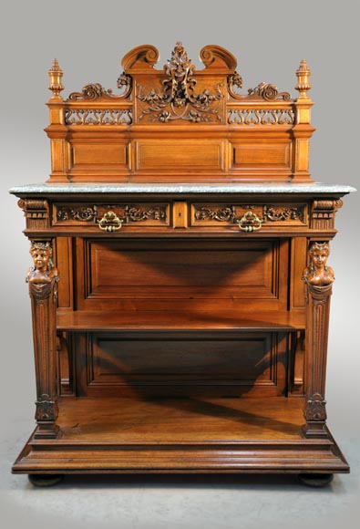 VEROT, ébéniste - Mobilier de salle à manger de style Néo-Renaissance en noyer sculpté-1