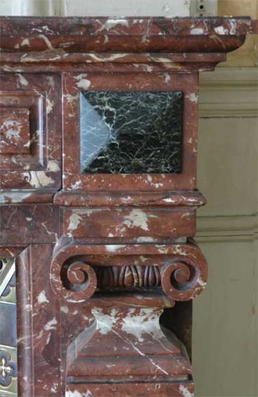 Cheminée ancienne de style Napoléon III en marbre Rouge du Nord-6