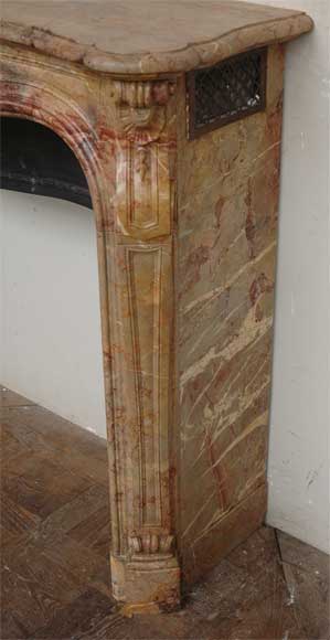 Louis XV style fireplace in Sarrancolin_fr