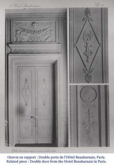 Double porte ancienne en chêne peint et doré à décor de Victoires Ailées et de miroirs-9