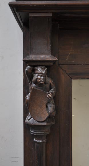 Cheminée ancienne en bois de style Néo-Gothique à décor de troubadours-1