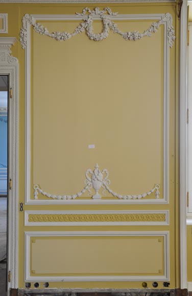 Très belle pièce de boiserie de style Louis XVI provenant de l'Hôtel de Crillon, Paris-5