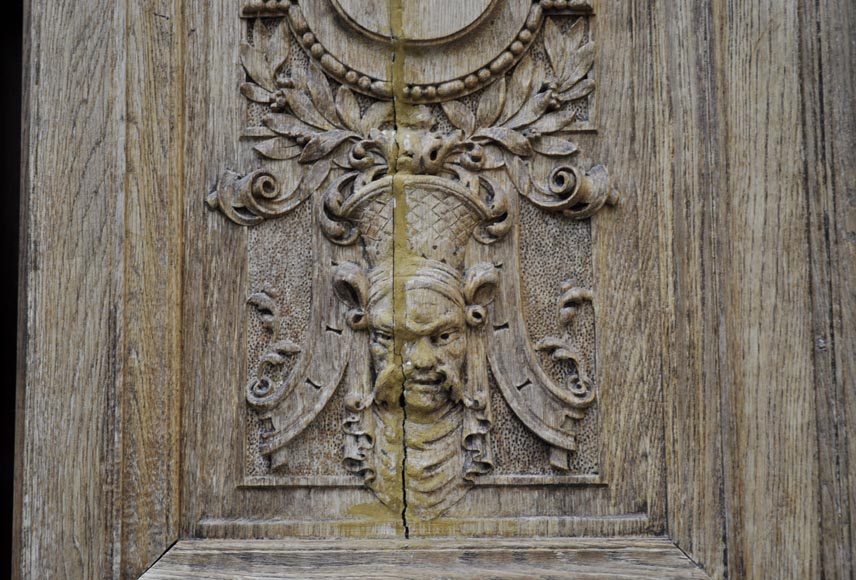 Enchères Lot 542 - UN PORTE-SELLE EN TEAK ET FONTE VICTORIEN DE