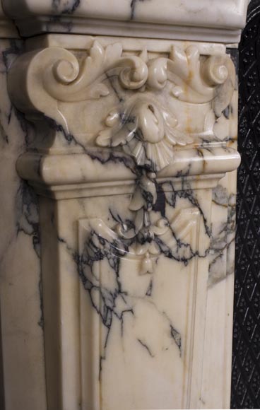 Cheminée ancienne de style Régence, en marbre Panazeau-8