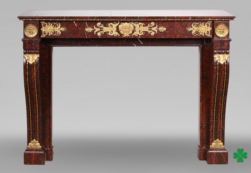 Cheminée Empire en marbre Rouge Griotte et bronzes dorés Cheminée Empire en marbre Rouge Griotte et bronzes dorés-0