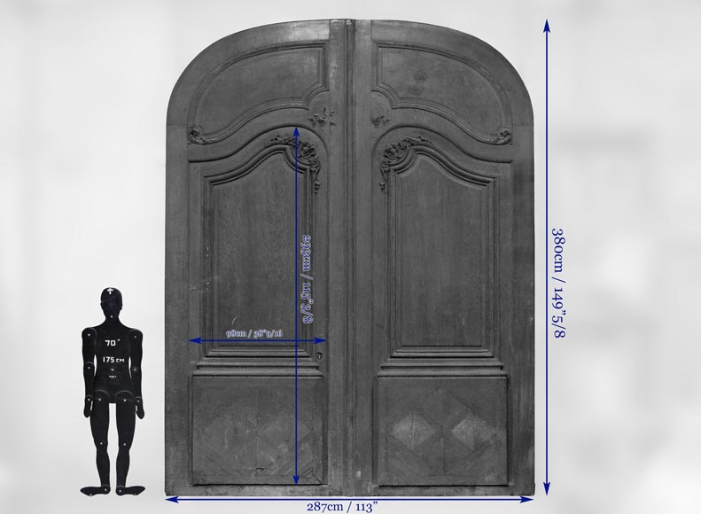 Importante et rare porte cochère d'immeuble Haussmannien en chêne, fin du XIXè siècle-11