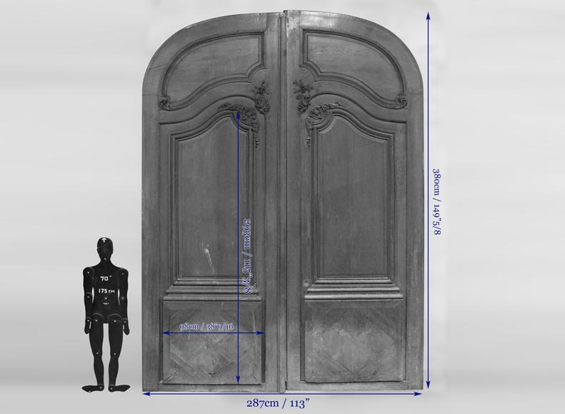 Importante et rare porte cochère d'immeuble Haussmannien en chêne, fin du XIXè siècle-11