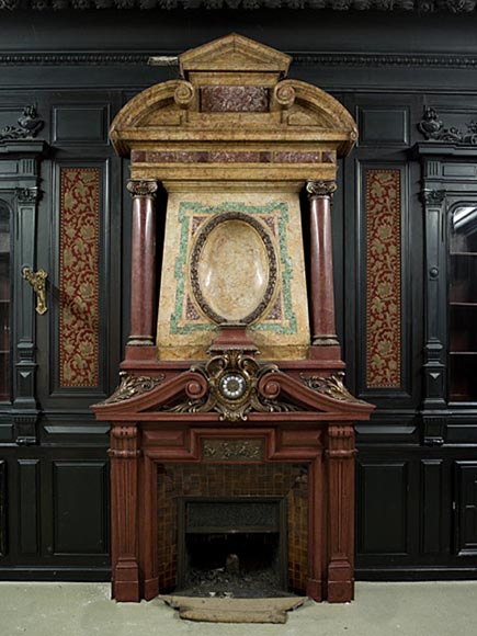 Rare pièce de boiserie Napoléon III en bois noirci avec sa cheminée monumentale en stuc à l'imitation du porphyre-2