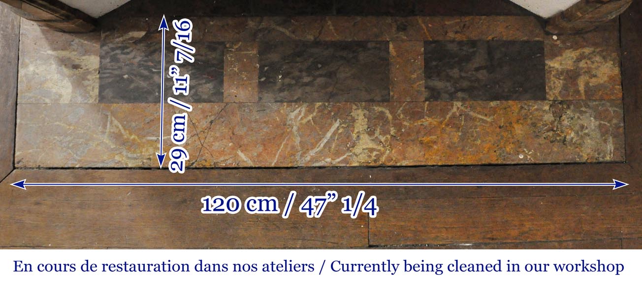 Cheminée de style Louis XVI aux coins arrondis, en marbre Sarrancolin Cheminée de style Louis XVI aux coins arrondis, en marbre Sarrancolin-8