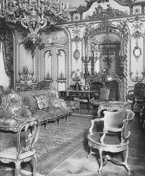 Exceptionnelle cheminée réalisée par Alfred Emmanuel Beurdeley pour Cornelius II Vanderbilt, 1893-1