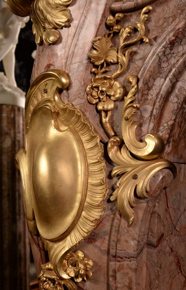 Exceptionnelle cheminée réalisée par Alfred Emmanuel Beurdeley pour Cornelius II Vanderbilt, 1893-11