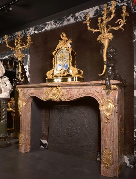 Exceptionnelle cheminée réalisée par Alfred Emmanuel Beurdeley pour Cornelius II Vanderbilt, 1893-13