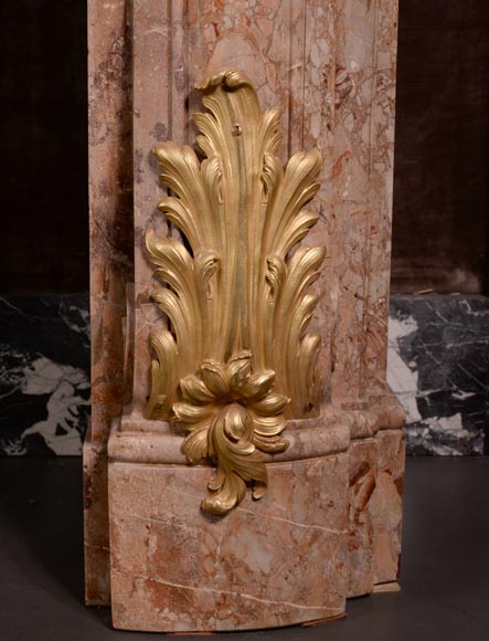 Exceptionnelle cheminée réalisée par Alfred Emmanuel Beurdeley pour Cornelius II Vanderbilt, 1893-16