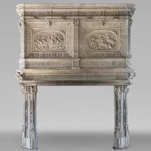 Cheminée exceptionnelle  d’époque Renaissance  aux armes de Philippe Merlan  Baron de Montpont (1503-1546)