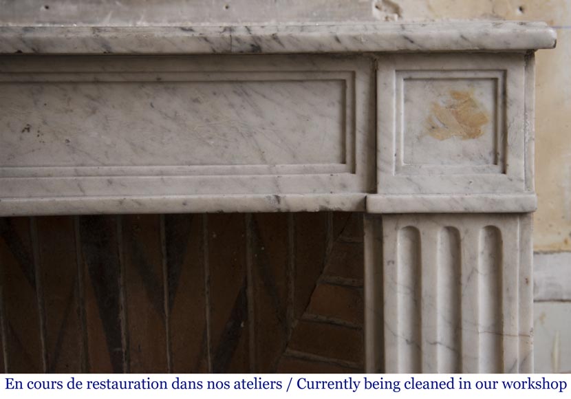 Cheminée d'époque Louis XVI, en marbre de Carrare-6