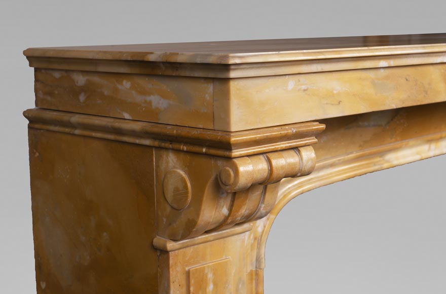 Cheminée ancienne de style Napoléon III en marbre Jaune de Sienne-3