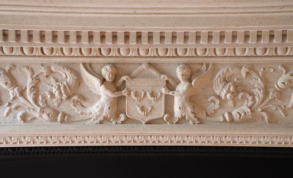 Cheminée en pierre monumentale de style Néo-Renaissance, aux armes du comte de Horn, vers 1905-1