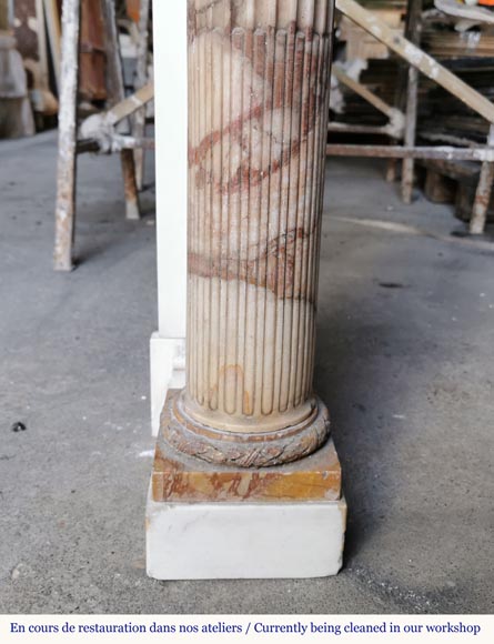 Très belle cheminée d'époque Louis XVI à colonnes détachées-4