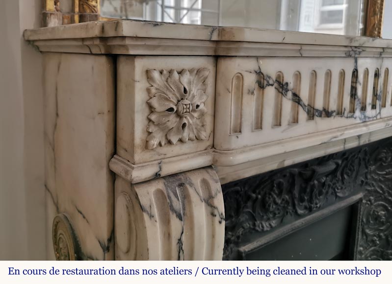 Cheminée de style Louis XVI à rudentures en marbre Paonazzo-3