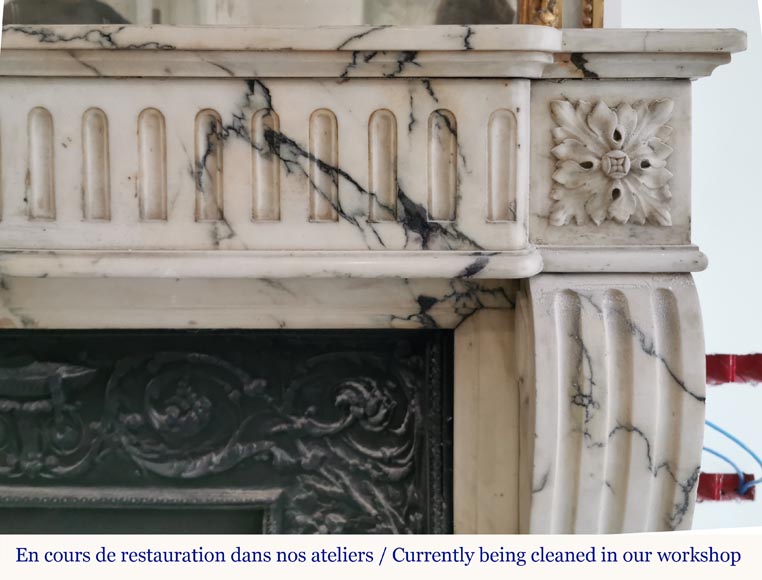 Cheminée de style Louis XVI à rudentures en marbre Paonazzo-6