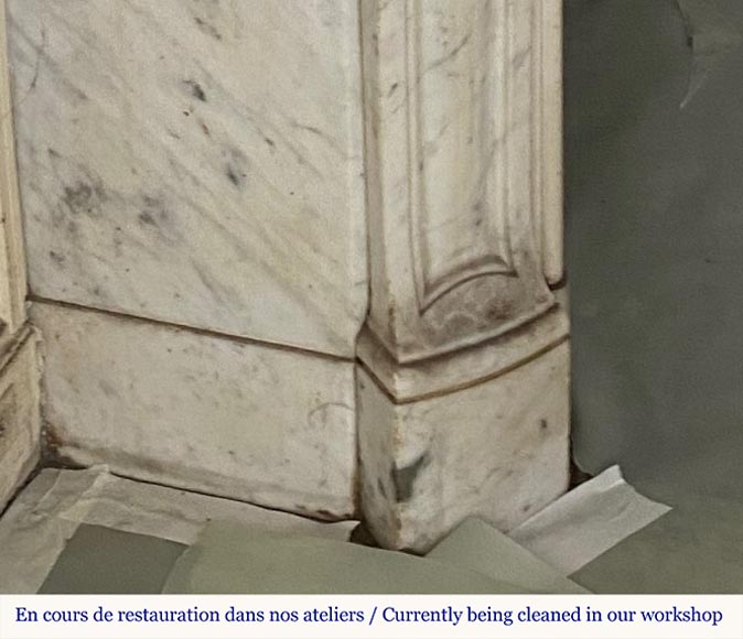 Belle cheminée de style Louis XV en marbre de Carrare veiné-3