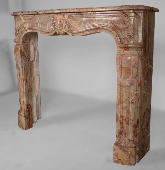 Belle cheminée de style Louis XV en marbre Sarrancolin Fantastico à la coquille asymétrique-7