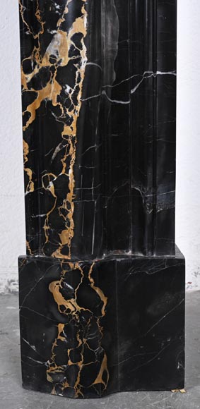 Cheminée de style Louis XIV en marbre Portor, à boudin et bandeau arrondie Cheminée de style Louis XIV en marbre Portor, à boudin et bandeau arrondie-7