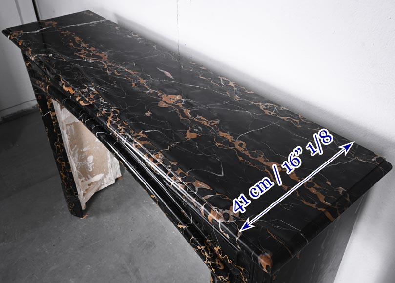 Cheminée de style Louis XIV en marbre Portor, à boudin et bandeau arrondie Cheminée de style Louis XIV en marbre Portor, à boudin et bandeau arrondie-8