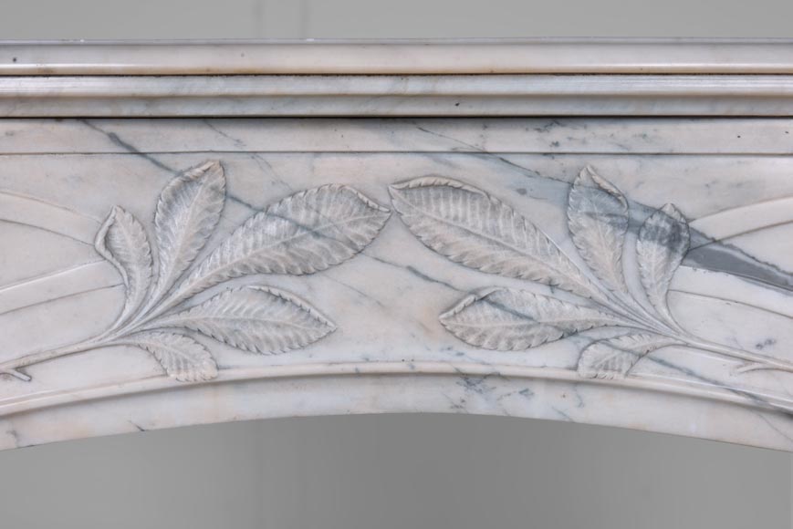 Cheminée Art Nouveau en marbre-1