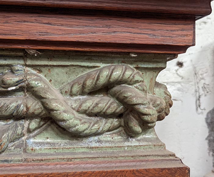 Cheminée de Gentil et Bourdet, en grès vert et en chêne-13