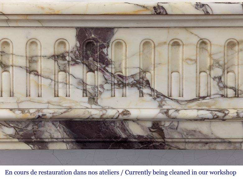 Cheminée de style Louis XVI à demi-colonnes et rudentures en Brèche Violette-1