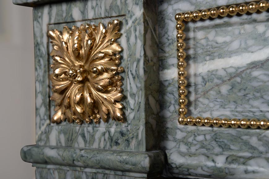 Cheminée de style Louis XVI en marbre vert d’Estours-5