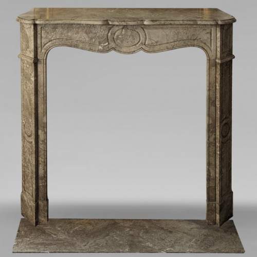 Cheminée de style Louis XV modèle Pompadour sculptée en marbre de Lunel