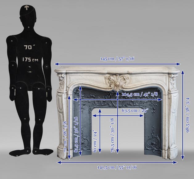 Cheminée de style Louis XV en marbre de Carrare ornée d'une palmette-9