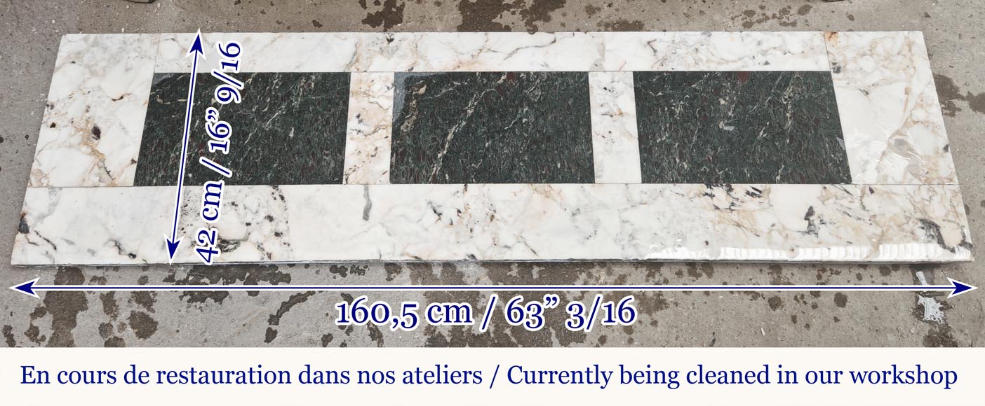Grande cheminée de style Louis XV décorée d'une large coquille, en marbre de Saravenza-12